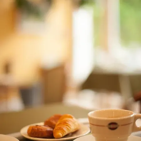 Hotel Logis Thermal Saubusse