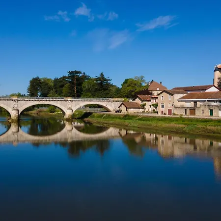 Hotel Logis Thermal 3*