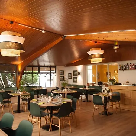 Hotel Logis Thermal Saubusse